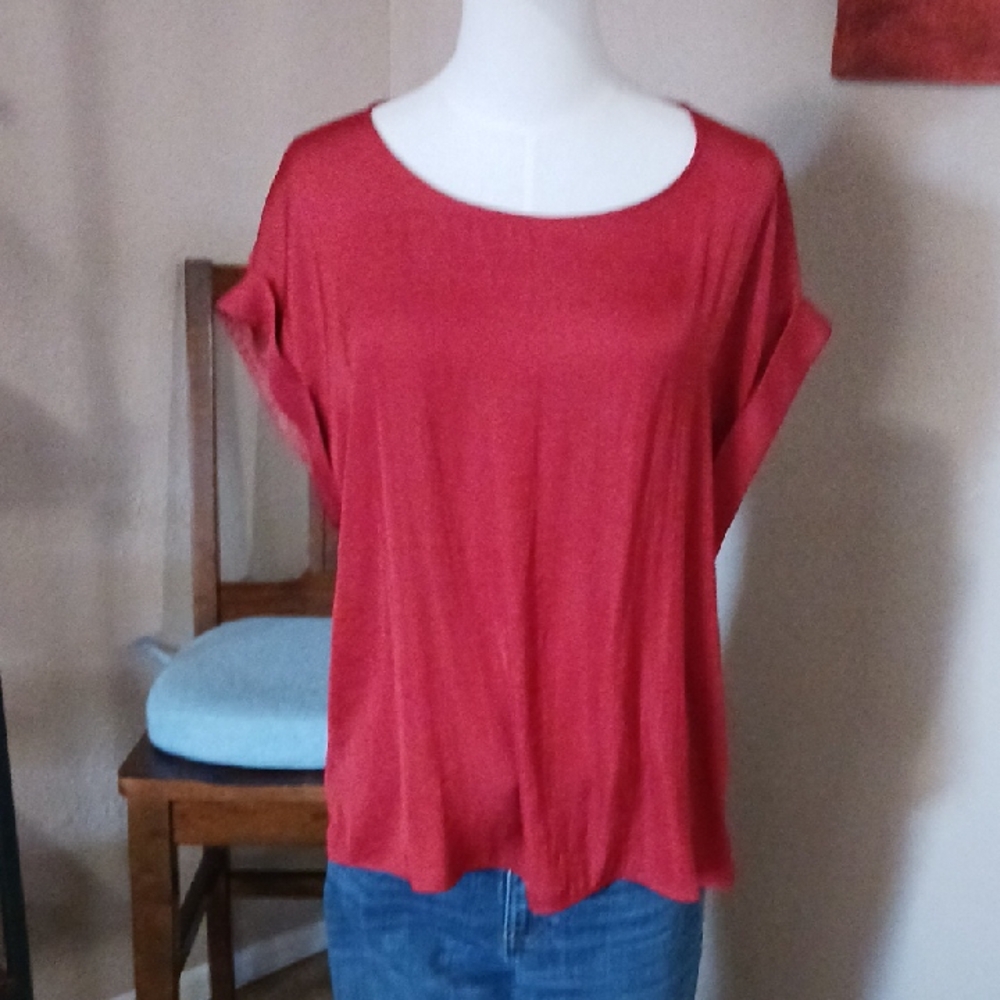 Nine West Scarlet Short Sleeve Top